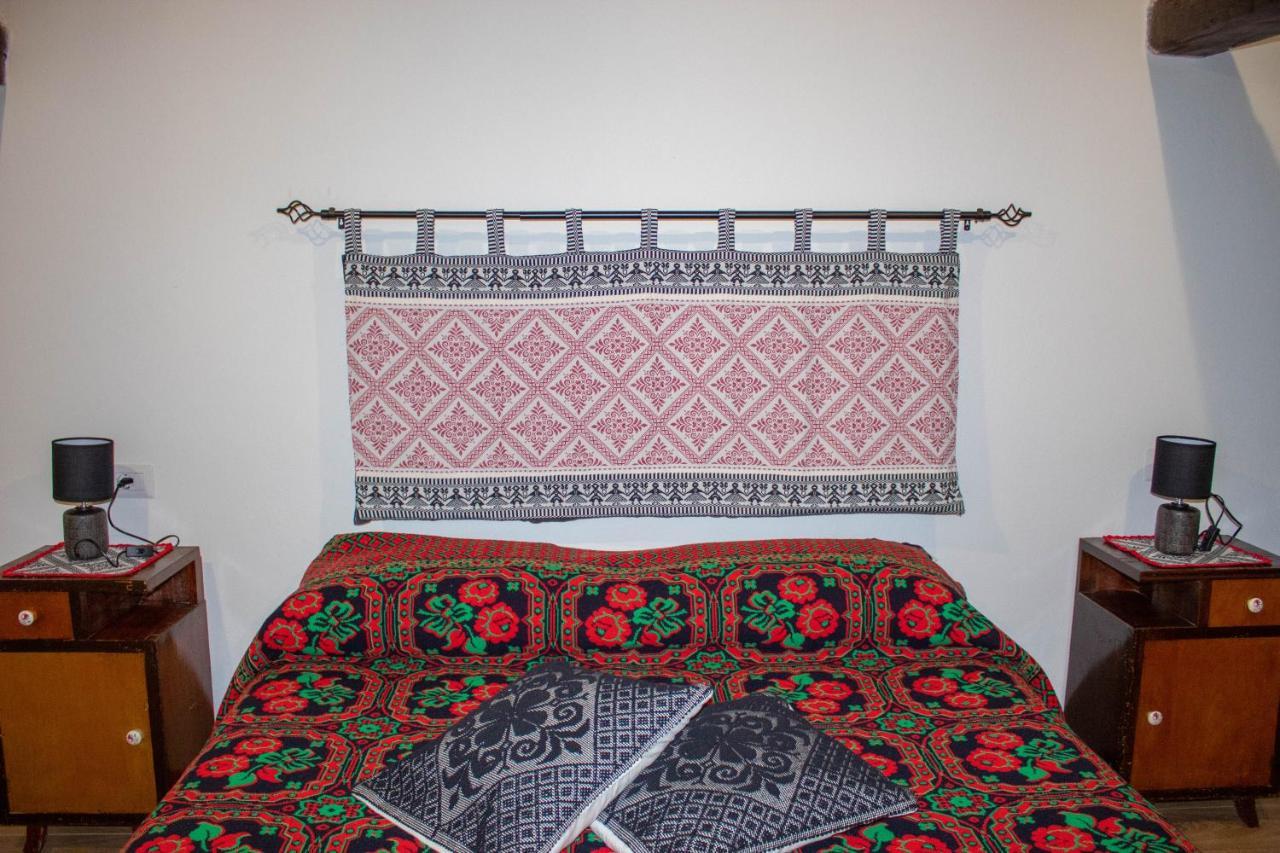 B&B Ziu Anacletu Villaputzu Bagian luar foto