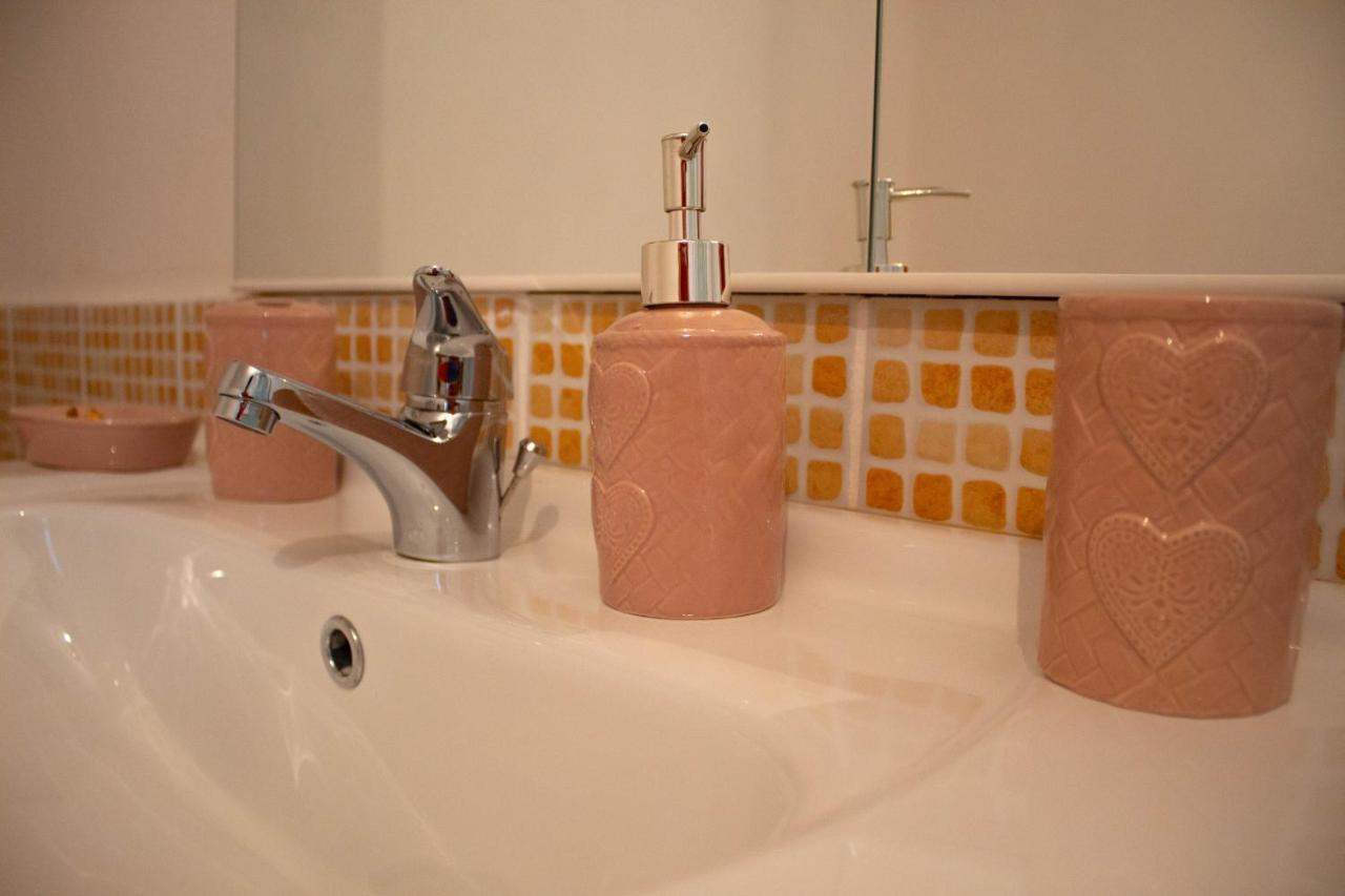 B&B Ziu Anacletu Villaputzu Bagian luar foto