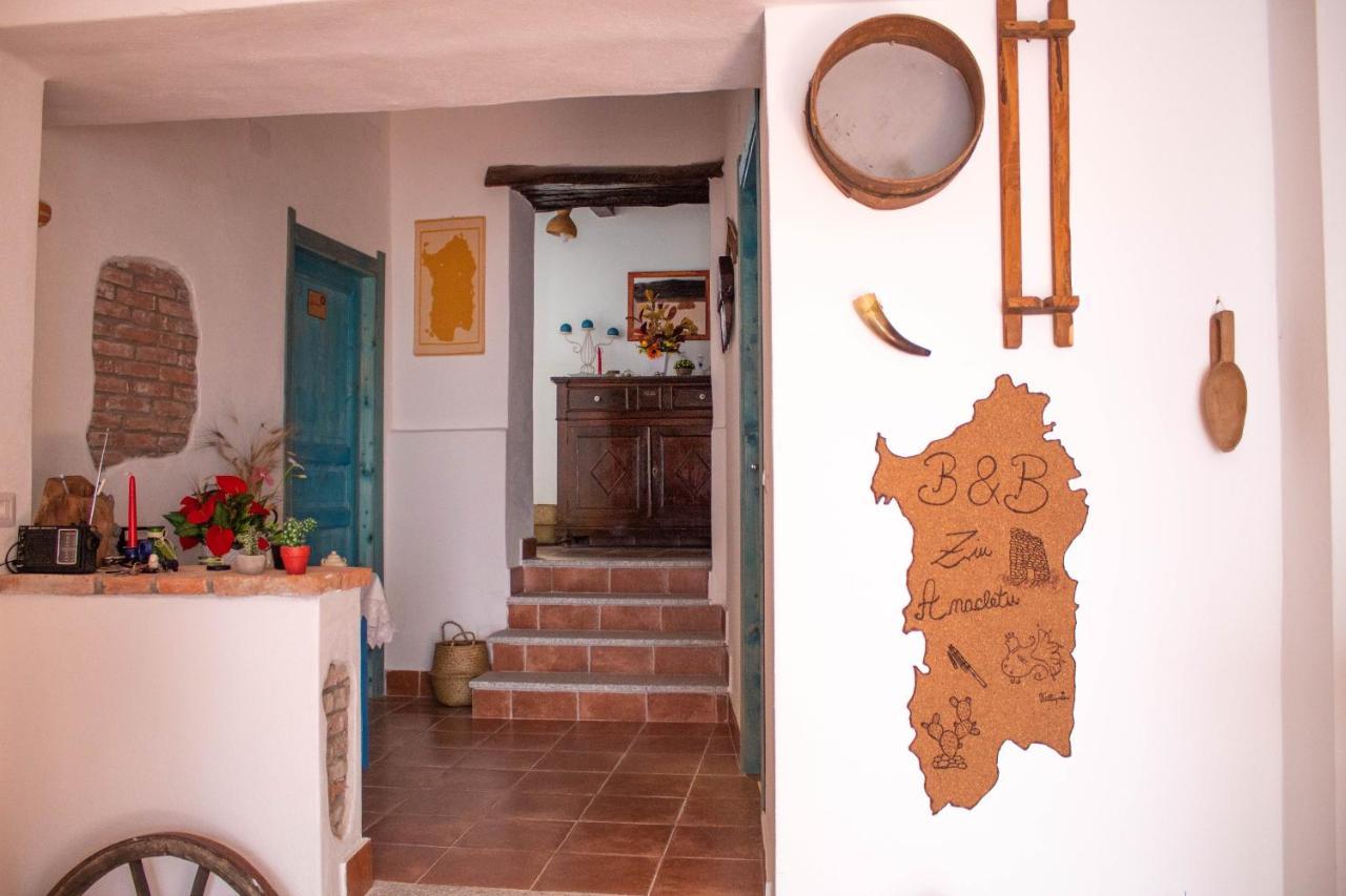 B&B Ziu Anacletu Villaputzu Bagian luar foto
