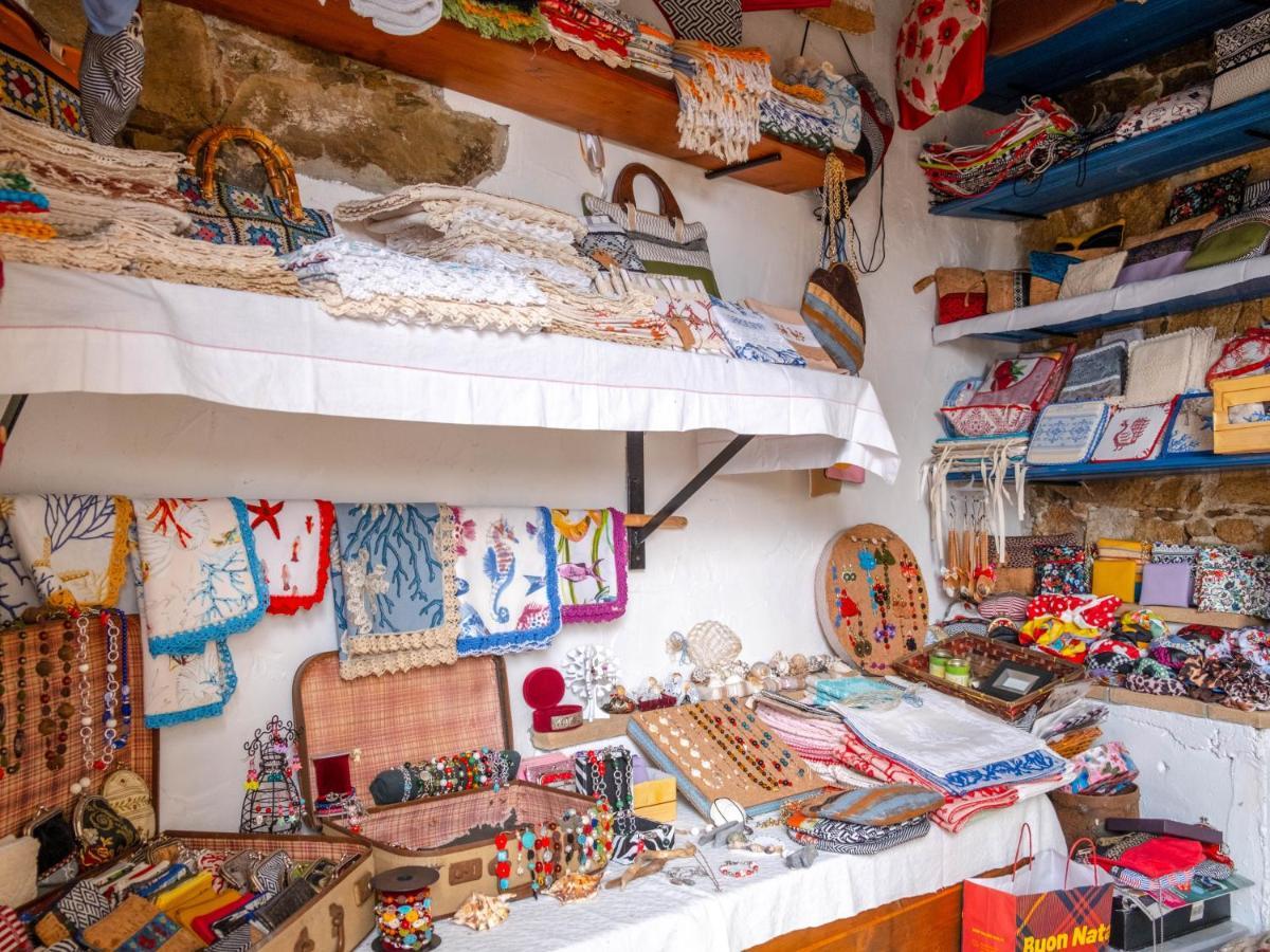 B&B Ziu Anacletu Villaputzu Bagian luar foto